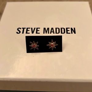 NWOT Steve Madden Starburst with pink stone stud earrings